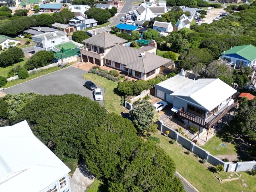 2 Bedroom Property for Sale in Kleinbaai Western Cape